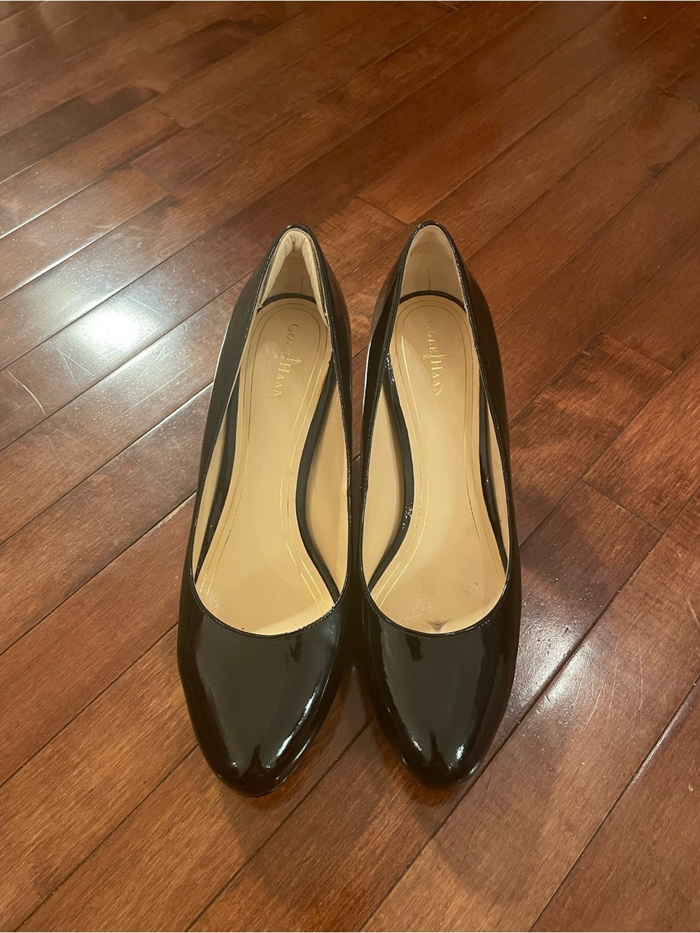 Cole Haan Nike Air Black Patent Leather Women's Pumps- 10